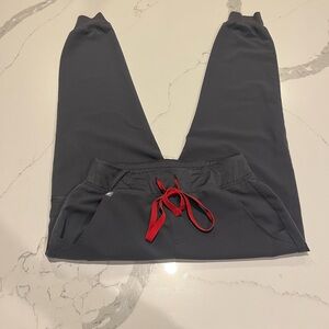 FIGS Technical Collection Scrub Pants Charcoal Size XS Red Drawstring NWOT